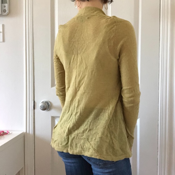 Boyfriend jean and green top! - Picture 10 of 14